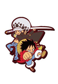 Thumbnail for Pin One Piece - Luffy Y Trafalgar Law (Recompensa)